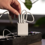 Le combo qui sauve la vie d’un nomade digital : voler légalement et recharger partout 5 69419abb865b21765907131